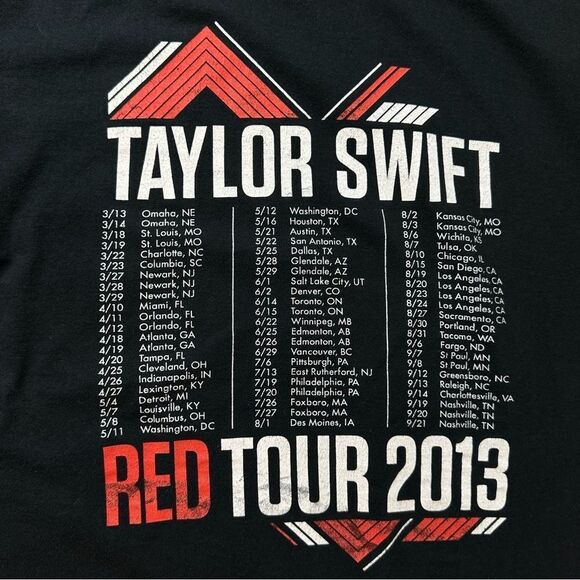 TAYLOR SWIFT Red 2013 Black Tour T Shirt Size Medium - Picture 6 of 11